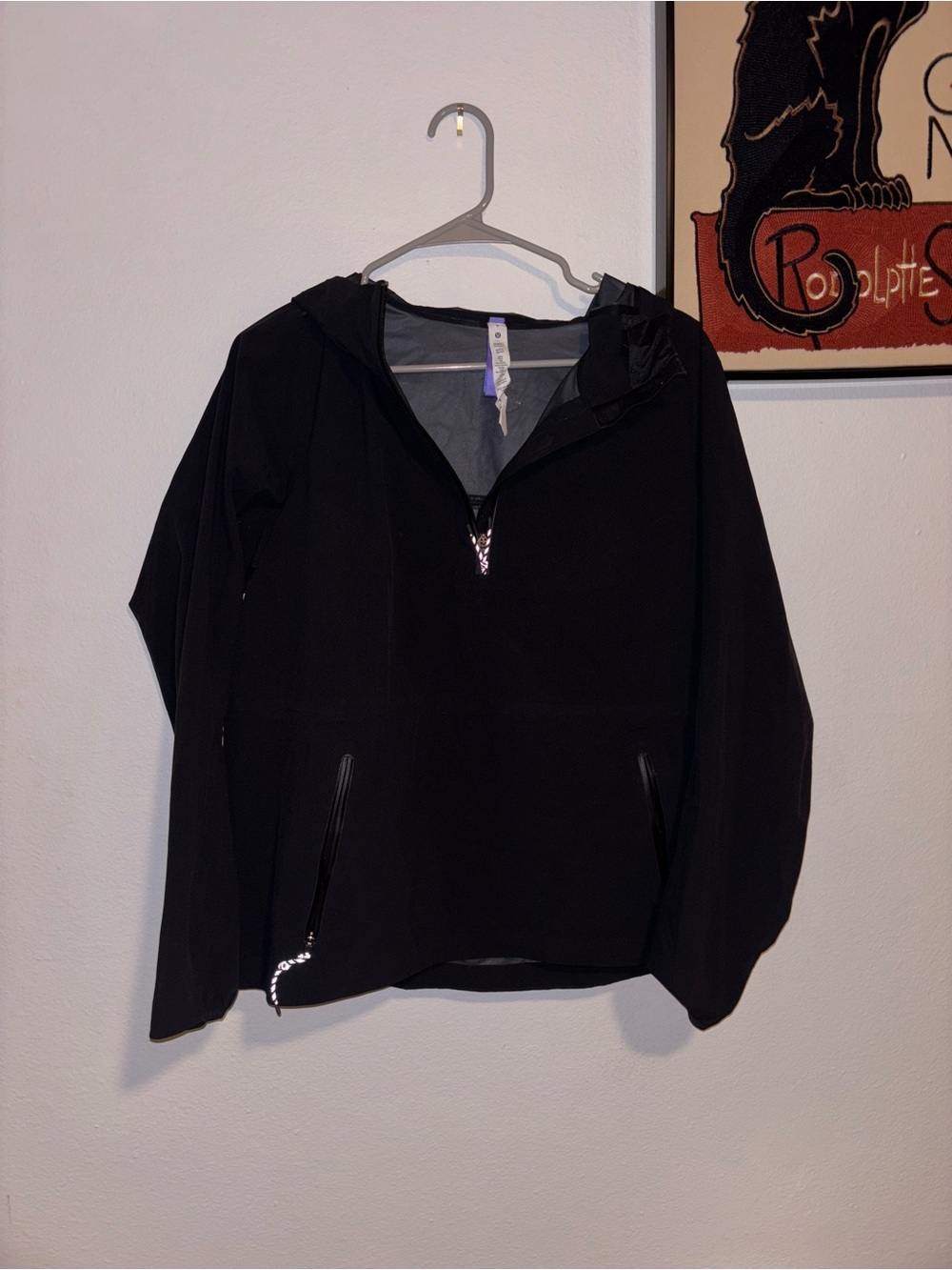 Lululemon windbreaker/raincoat